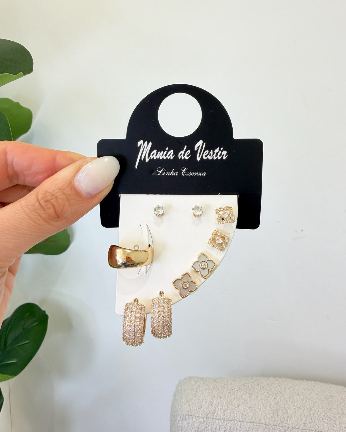 Kit de Brincos Mania Essenza Dourado 137865