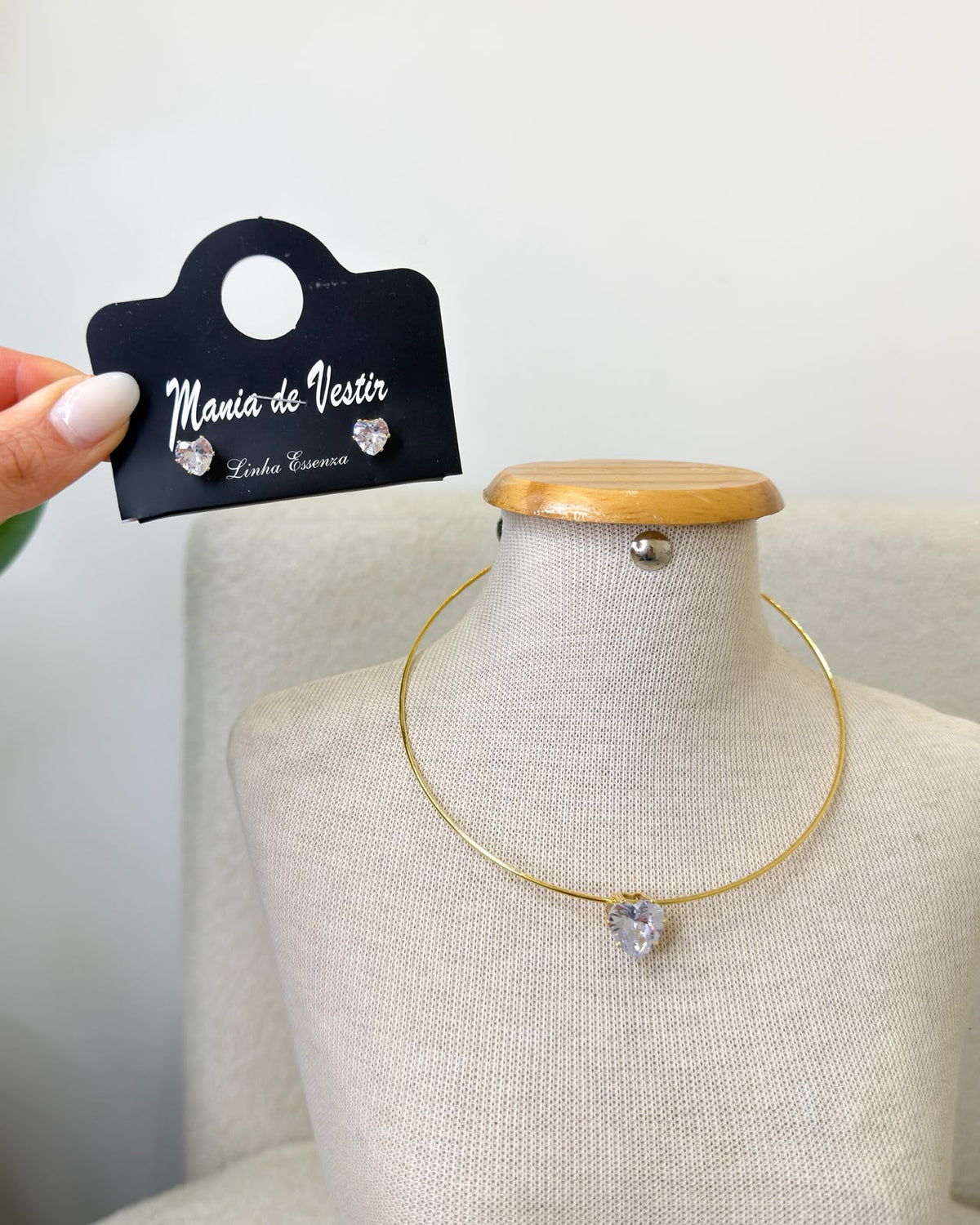 Conjunto Colar e Brinco Mania Essenza Dourado 137851