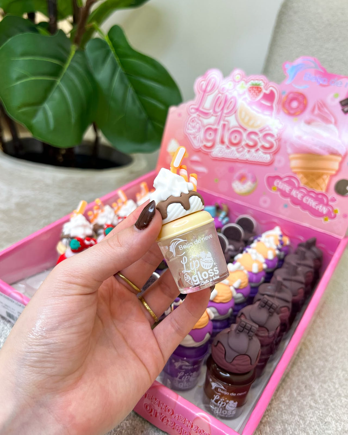 Lip Gloss Mania Make Sorvete (01) 137897