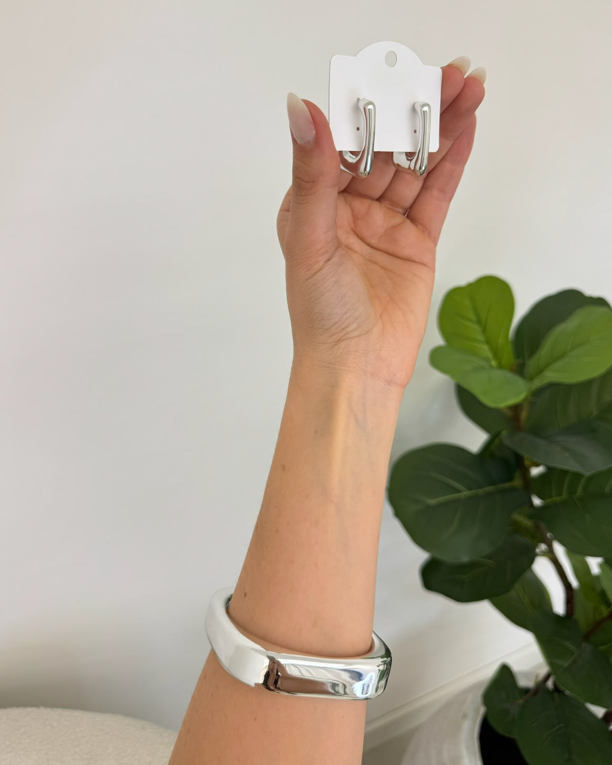 Kit Bracelete e Brinco Mania Essenza Prata 136997