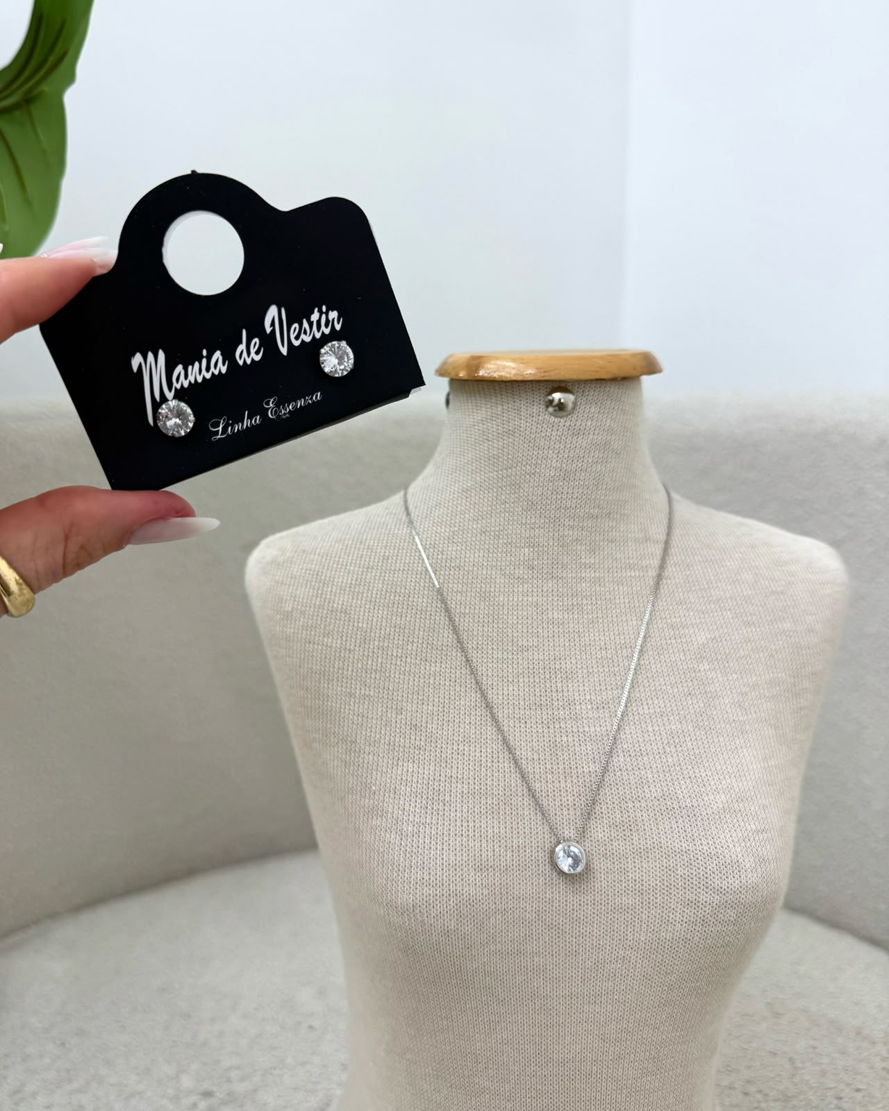 Conjunto Colar e Brinco Mania Essenza Prata 136071