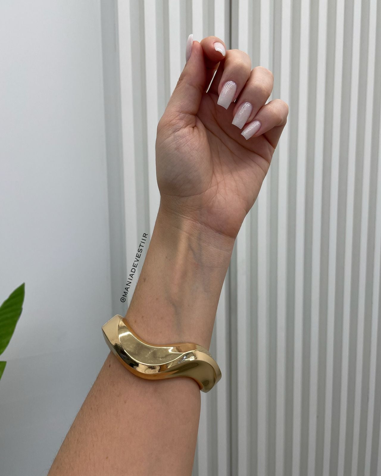 Bracelete Vitoria Dourado 95855