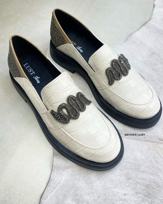 Mocassim Lust Shoes Madona Off White – 83970