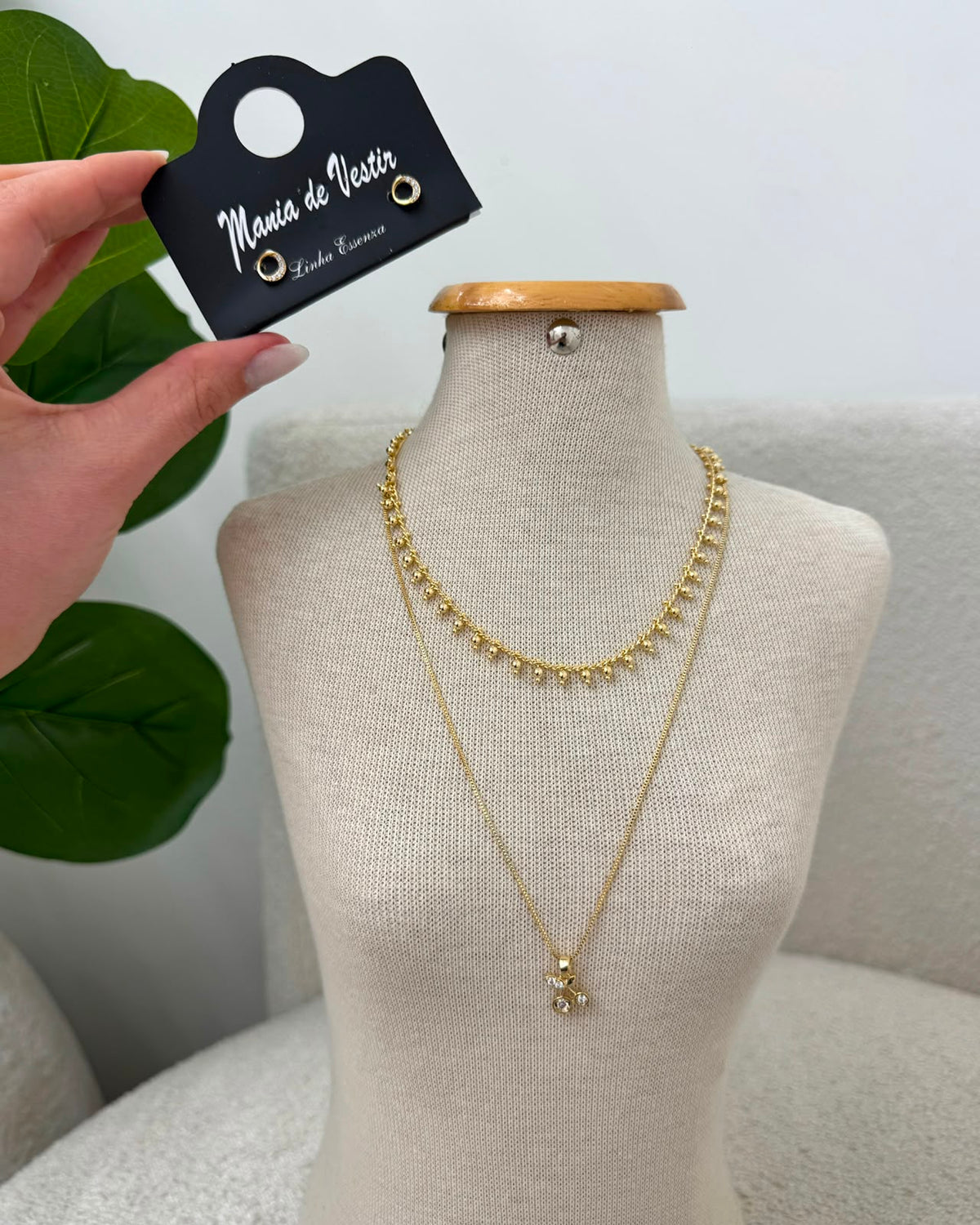 Conjunto Colar e Brinco Mania Essenza Dourado 136637