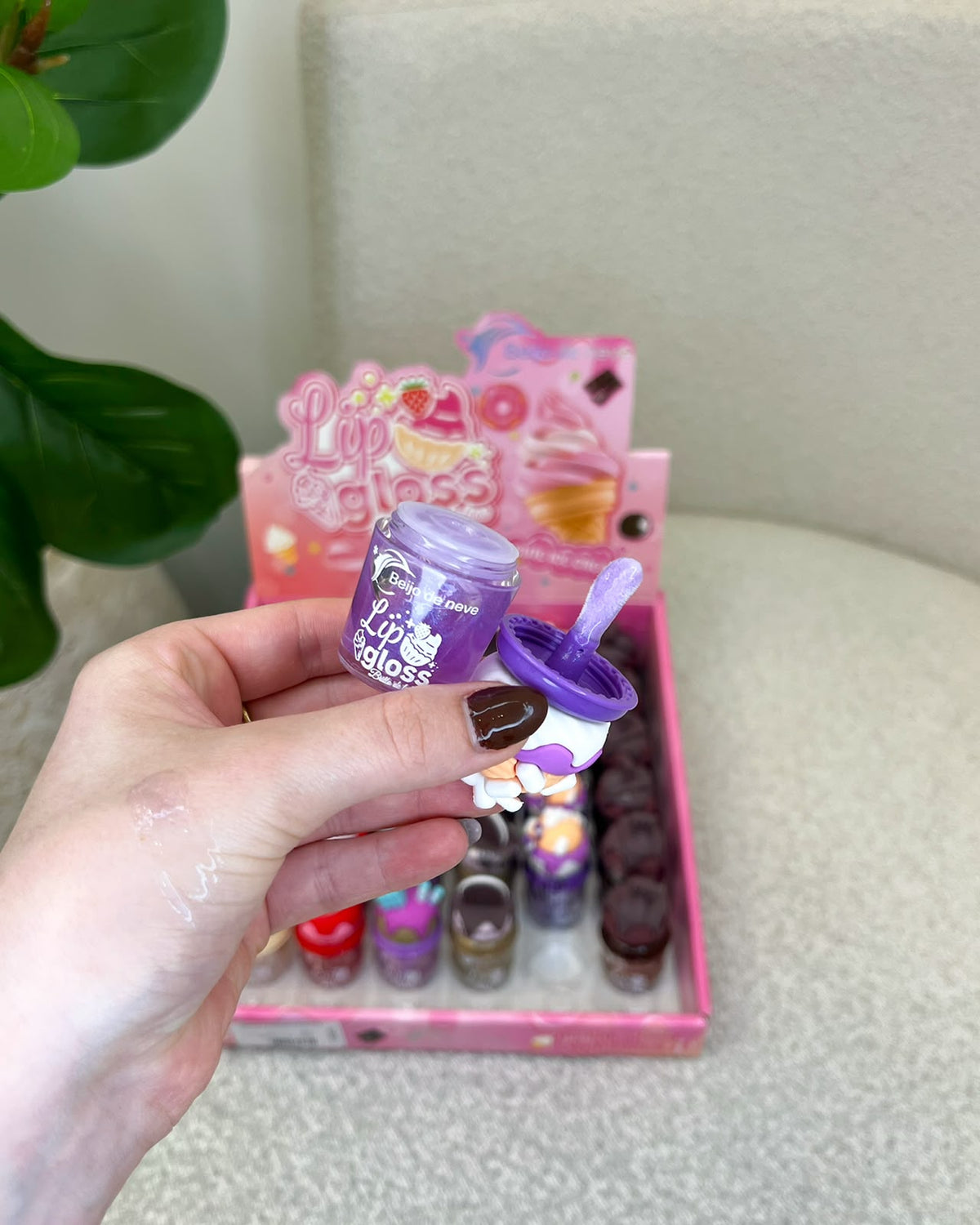 Lip Gloss Mania Make Sorvete (05) 137901