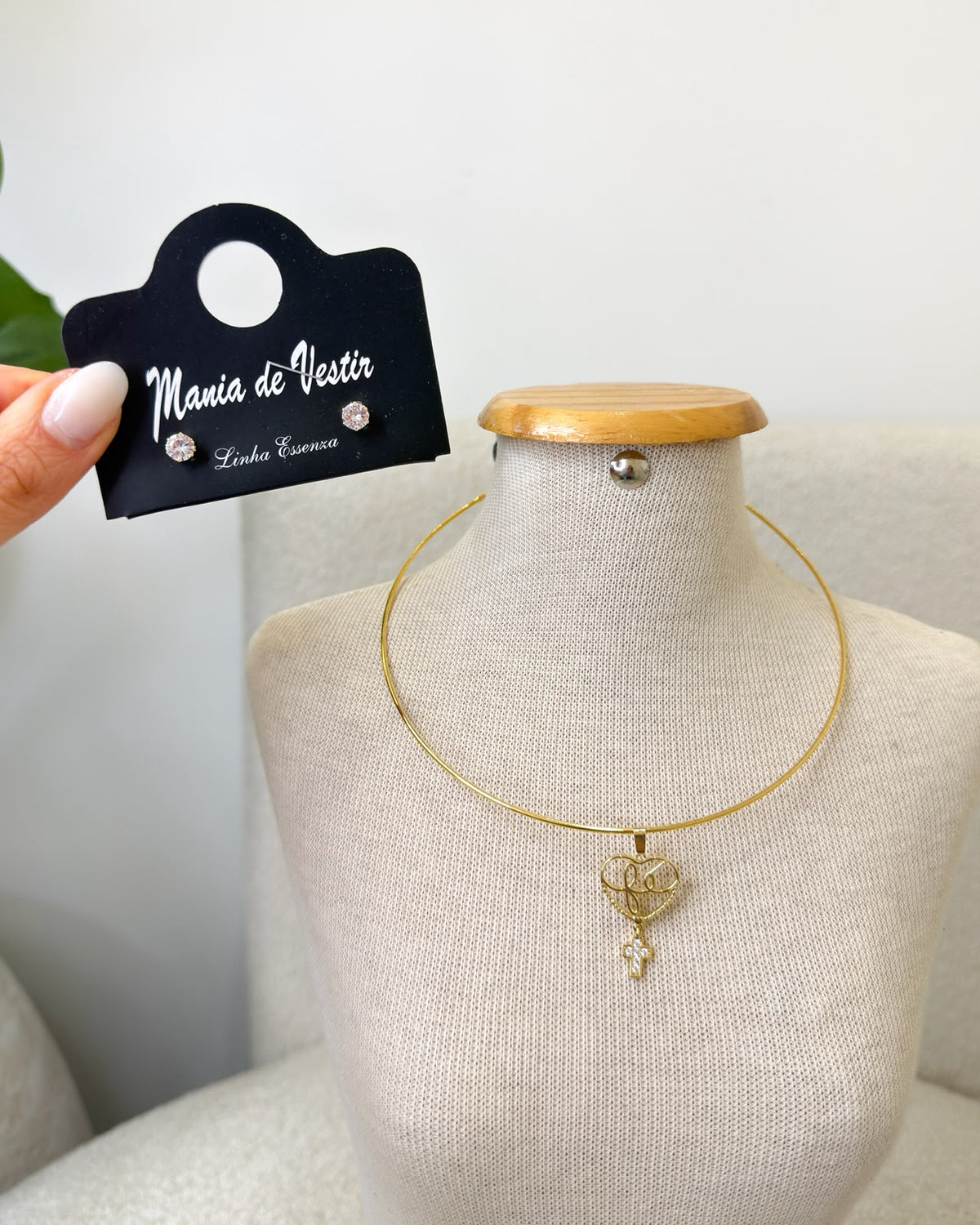 Conjunto Colar e Brinco Mania Essenza Dourado 137847