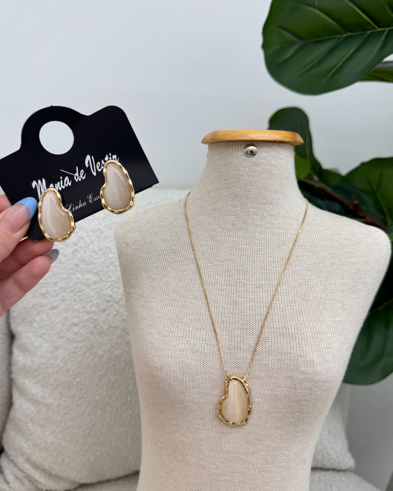 Conjunto Colar e Brinco Mania Essenza 124133