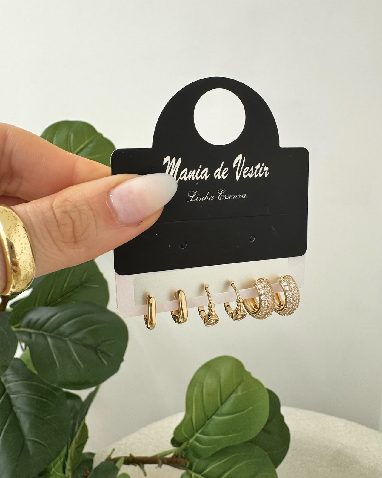 Kit de Brincos Mania Essenza Dourado 136044