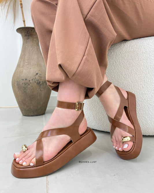 Flatform Lust Shoes Poliana Marrom – 104988