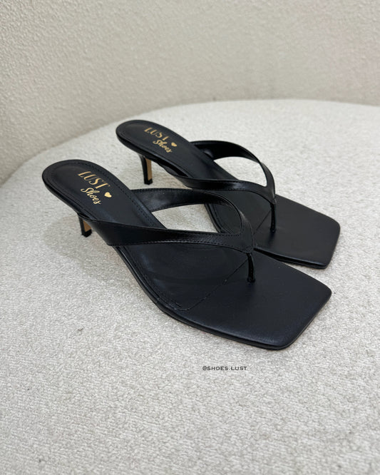 Tamanco Lust Shoes Kessia Salto Baixo Preto – 119871
