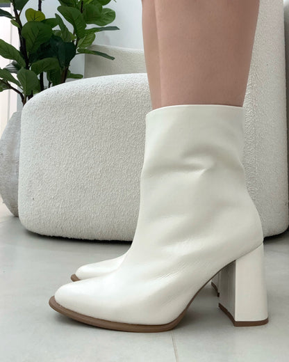 Bota Lust Shoes Olivia Capa 3 em 1 Off White – 129171