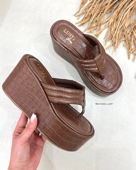 Tamanco Lust Shoes Croco Marcela Marrom Café – 106057