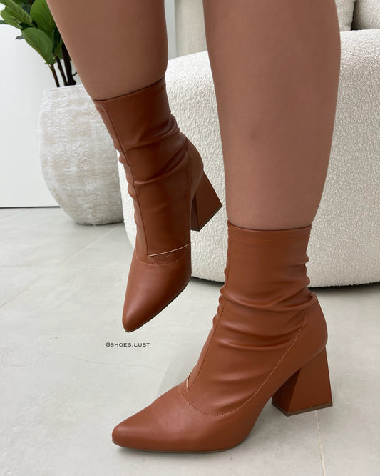 Bota Lust Shoes Strech Ane Caramelo – 103739