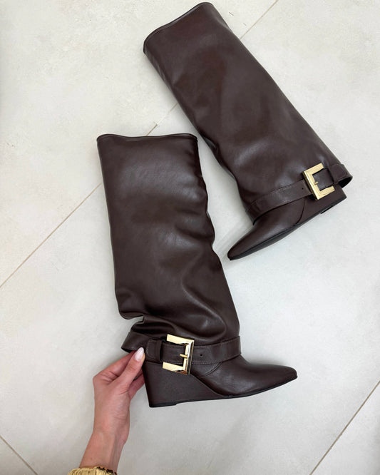 Bota Cano Alto Lust Shoes Isis Marrom Café – 129221