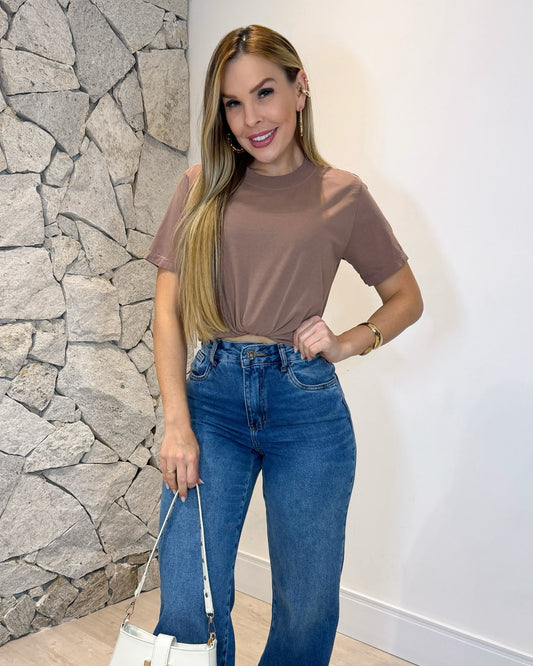 T-Shirt Olivia Marrom 137059