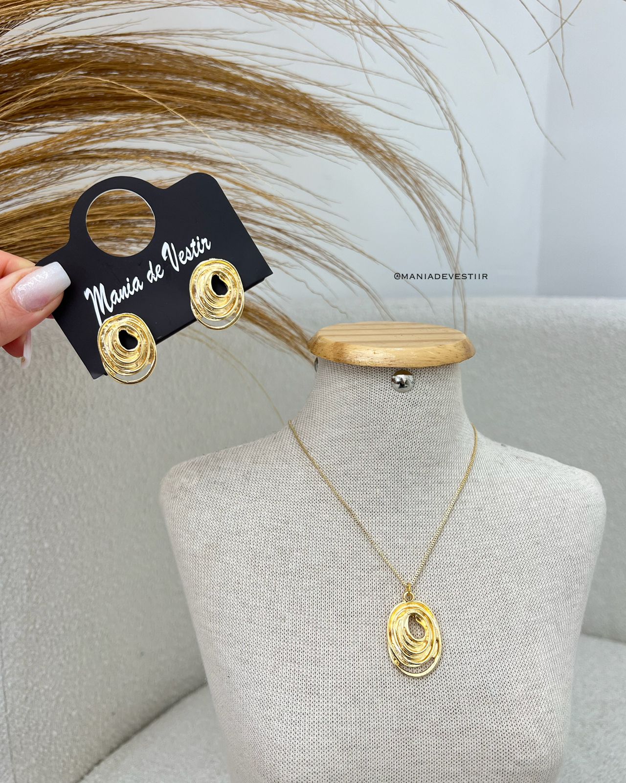 Conjunto Colar e Brinco Petra Dourado 113296