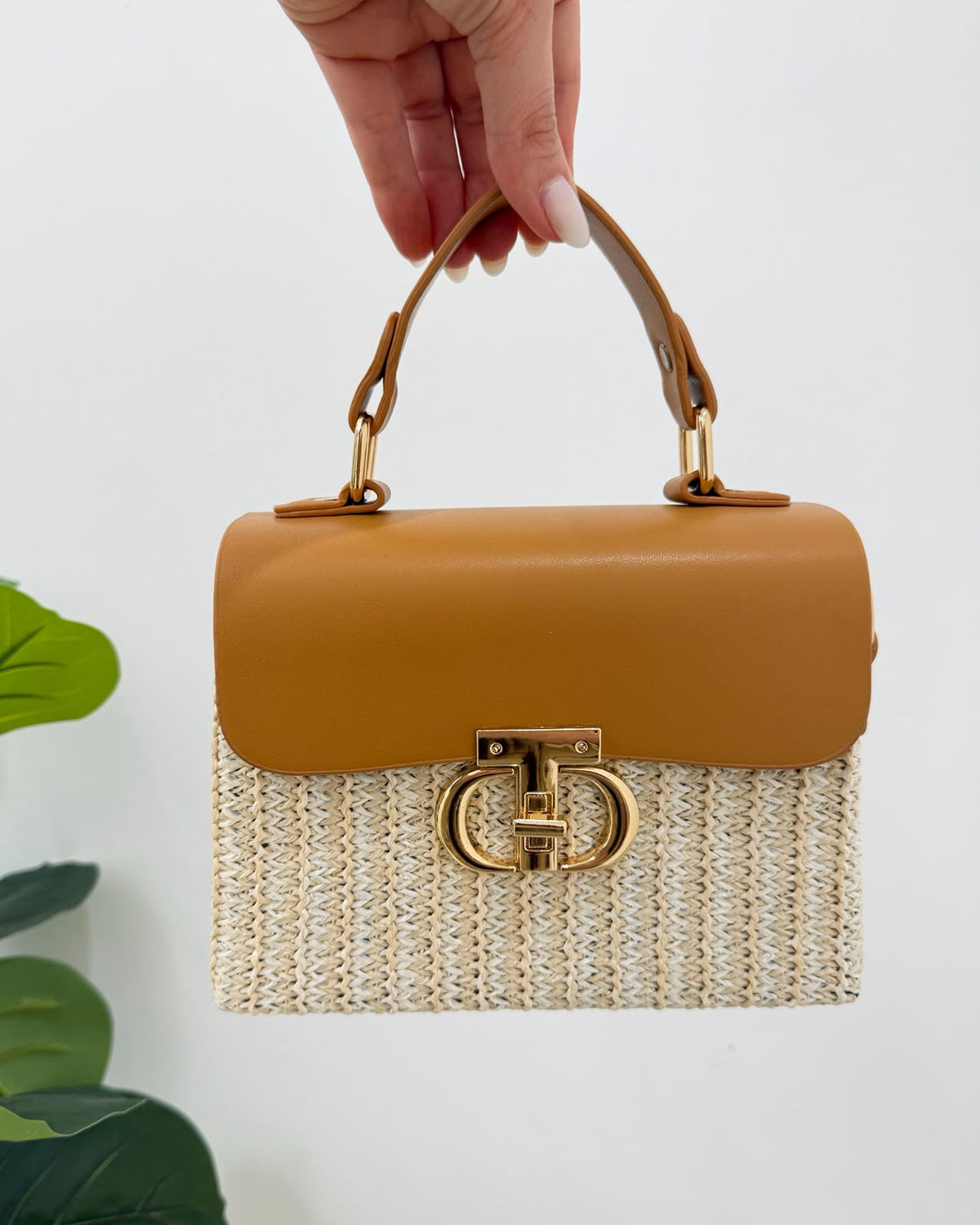 Bolsa Mania Essenza Palha 137711