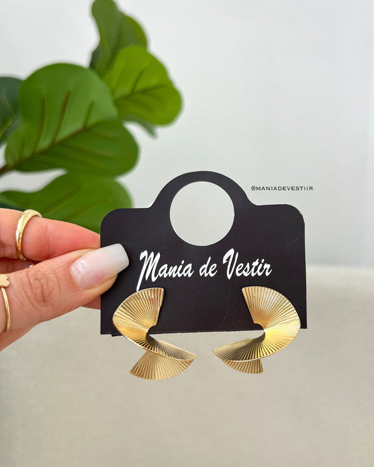 Brinco Emilli Dourado 113585