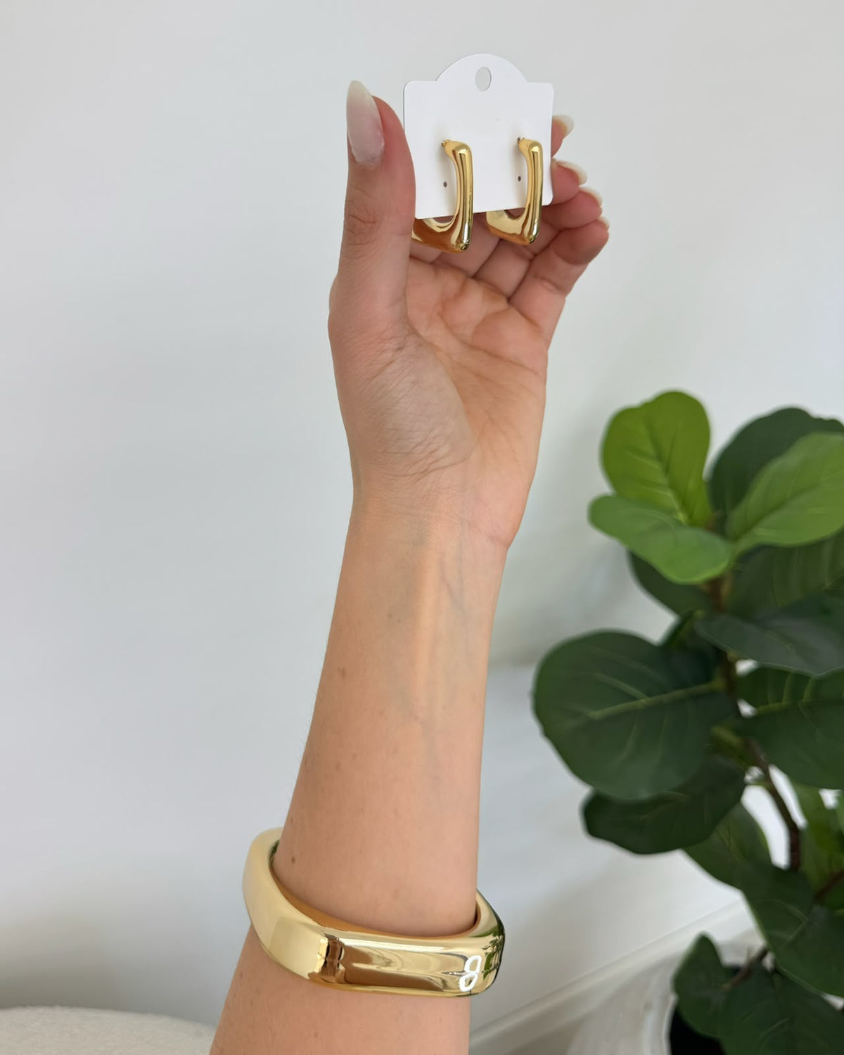 Kit Bracelete e Brinco Mania Essenza Dourado 136922