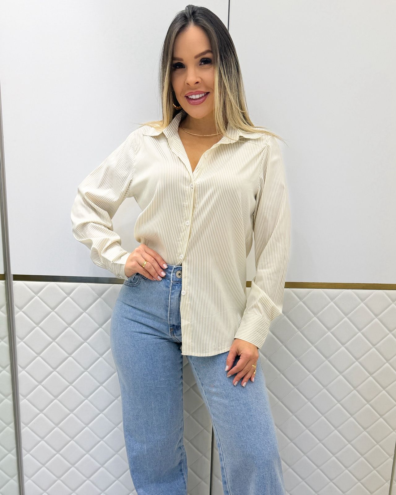 Camisa Listrada Antonella Bege 134213