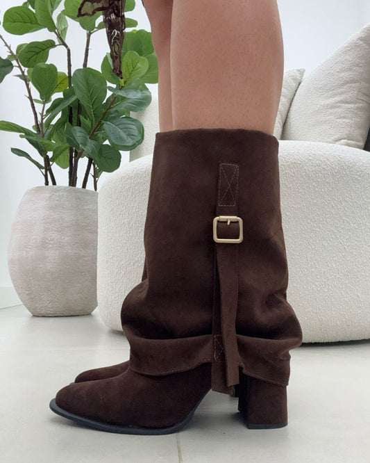 Bota Capa Lust Shoes Hanna Camurça Marrom – 129636